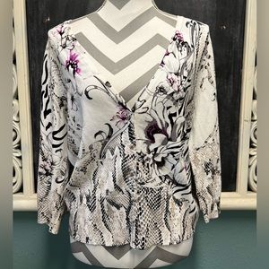 White House Black Market Black and White Cardigan Sweater